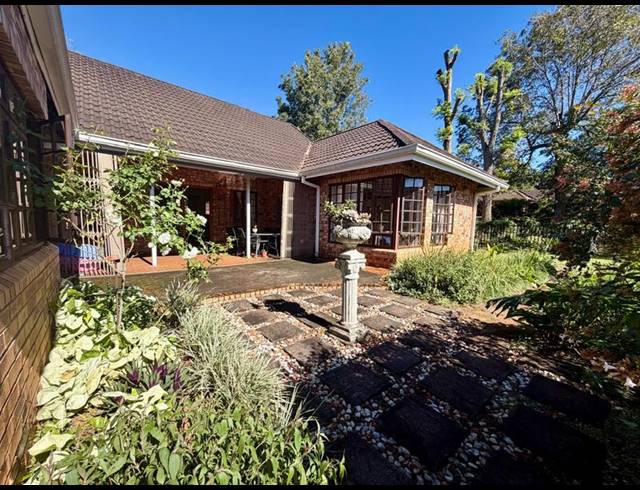 3 BEDROOM TOWNHOUSE FOR SALE IN WEMBLEY